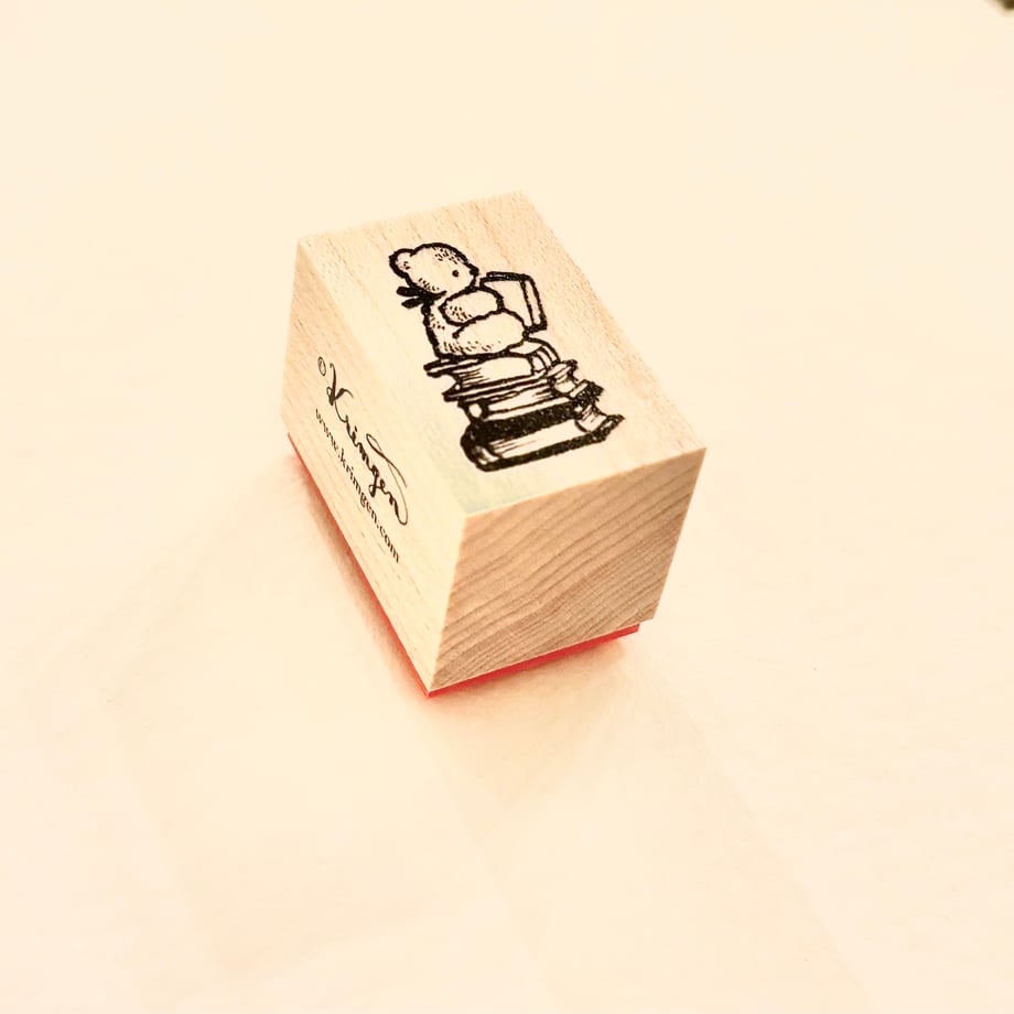 Bear on Books - Krimgen Rubber Stamp