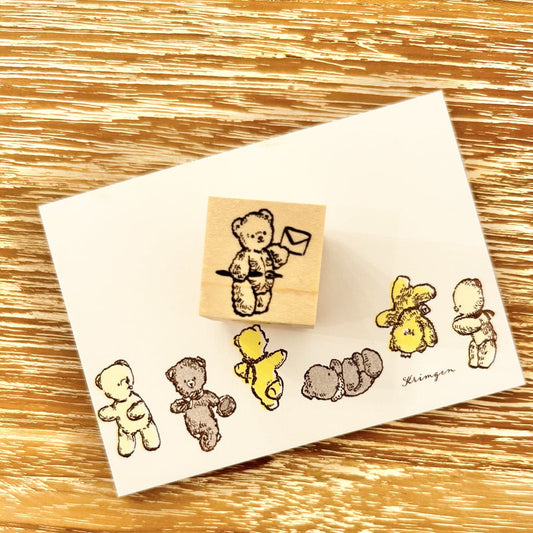 Bear (Letter and Pen) 手紙とペンを持つくま ハンコ - Krimgen Rubber Stamp